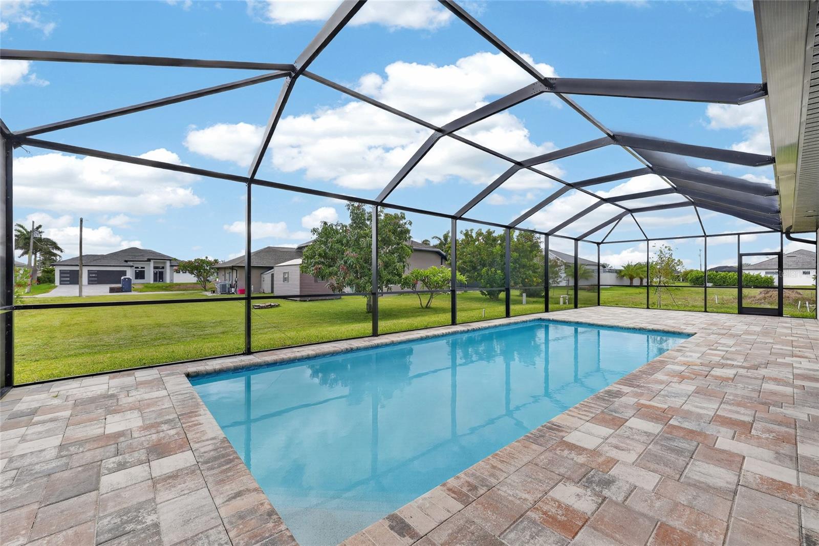 817 NW 38TH PL, CAPE CORAL, FL, 33993