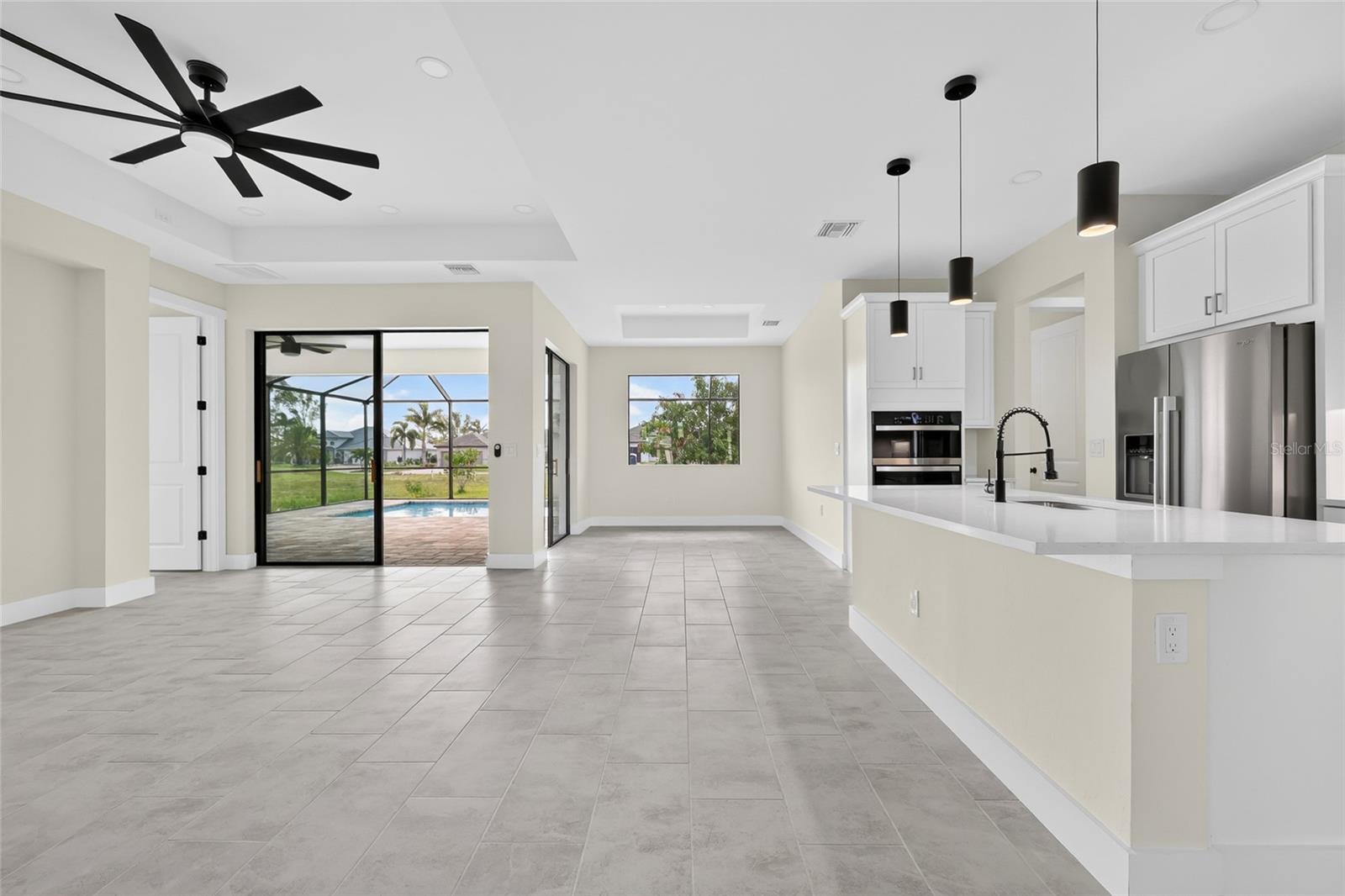 817 NW 38TH PL, CAPE CORAL, FL, 33993