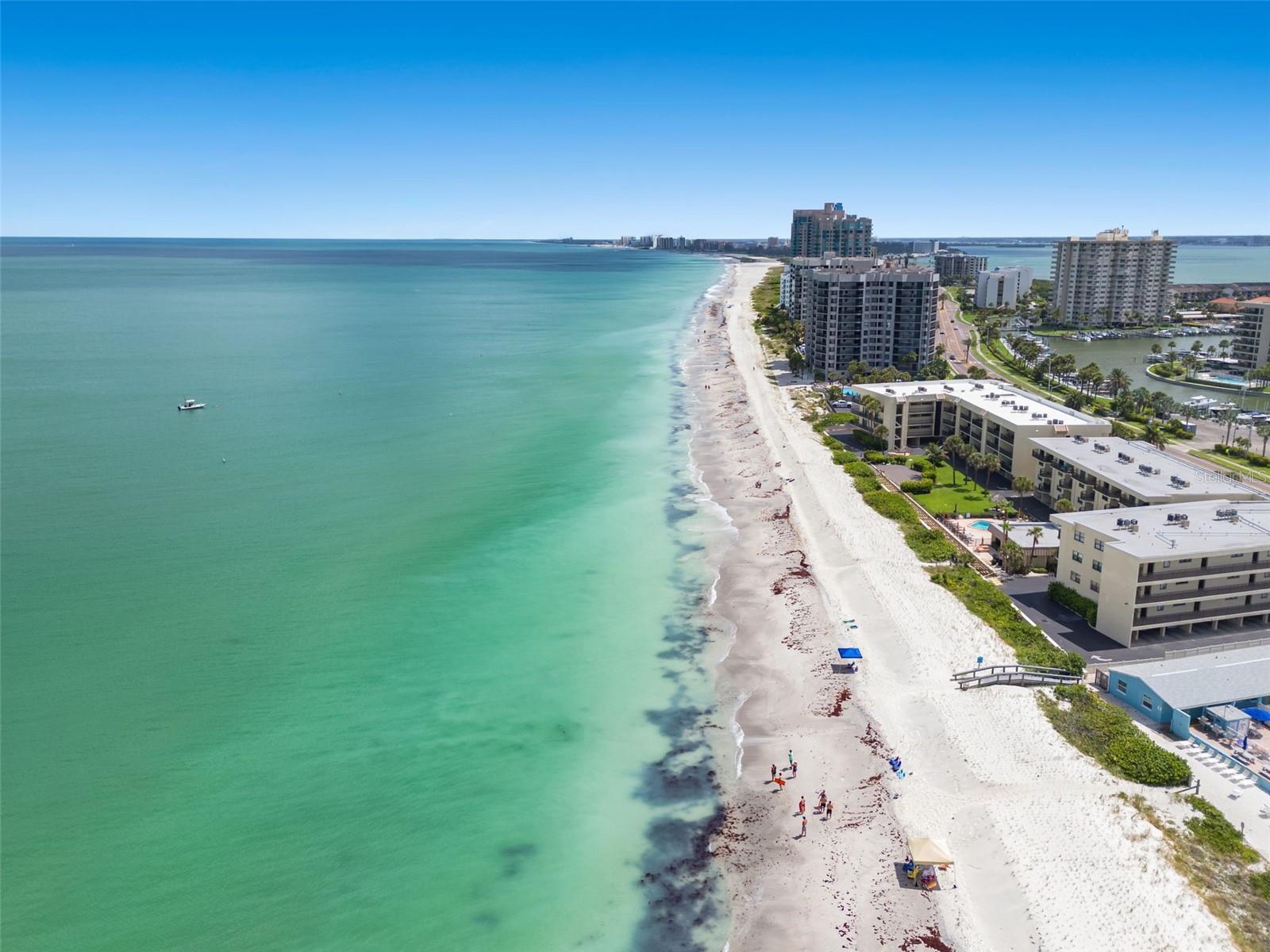 3221 GULF BLVD, BELLEAIR BEACH, FL, 33786