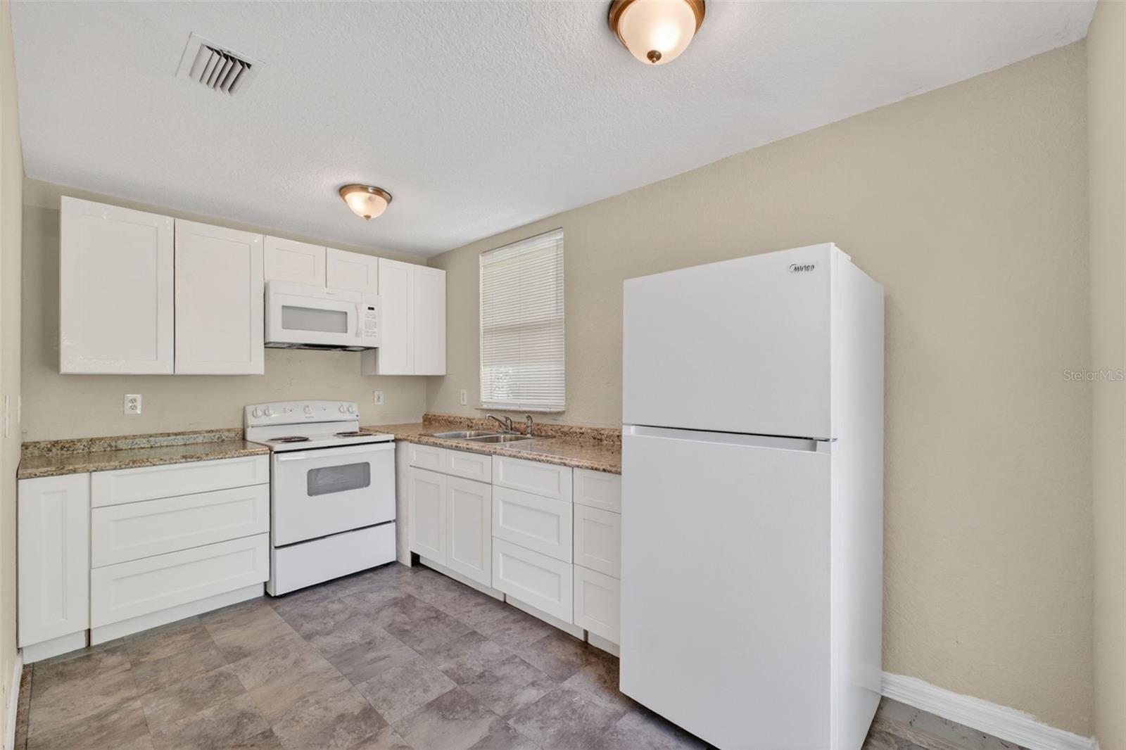 4793 PLEASANT AVE, PALM HARBOR, FL, 34683