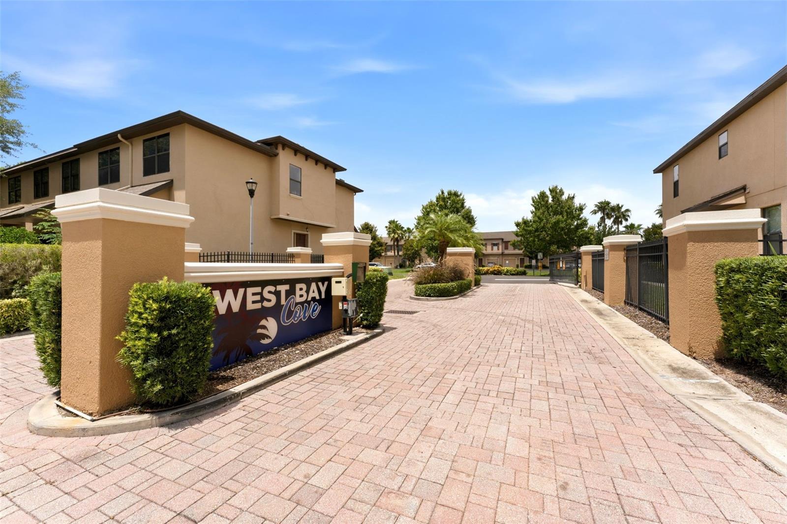 10285 VILLA PALAZZO CT, TAMPA, FL, 33615