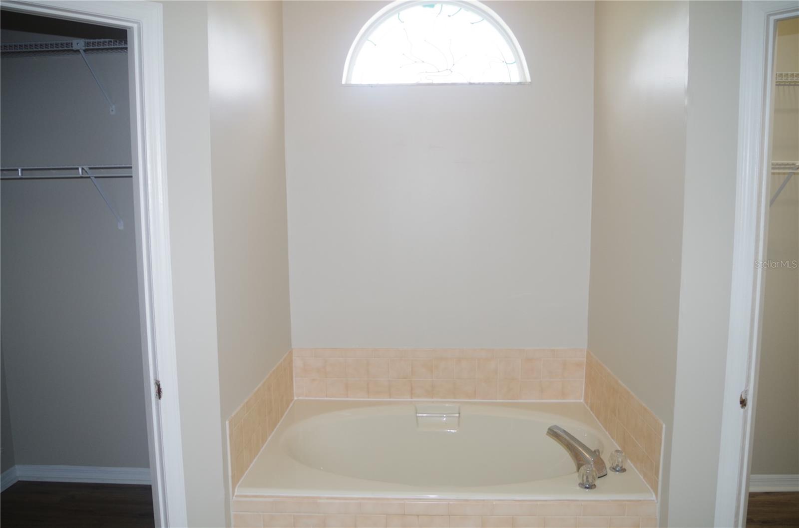 4207 ELBA PL, VALRICO, FL, 33596