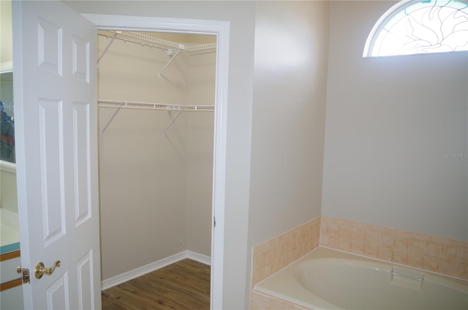 4207 ELBA PL, VALRICO, FL, 33596