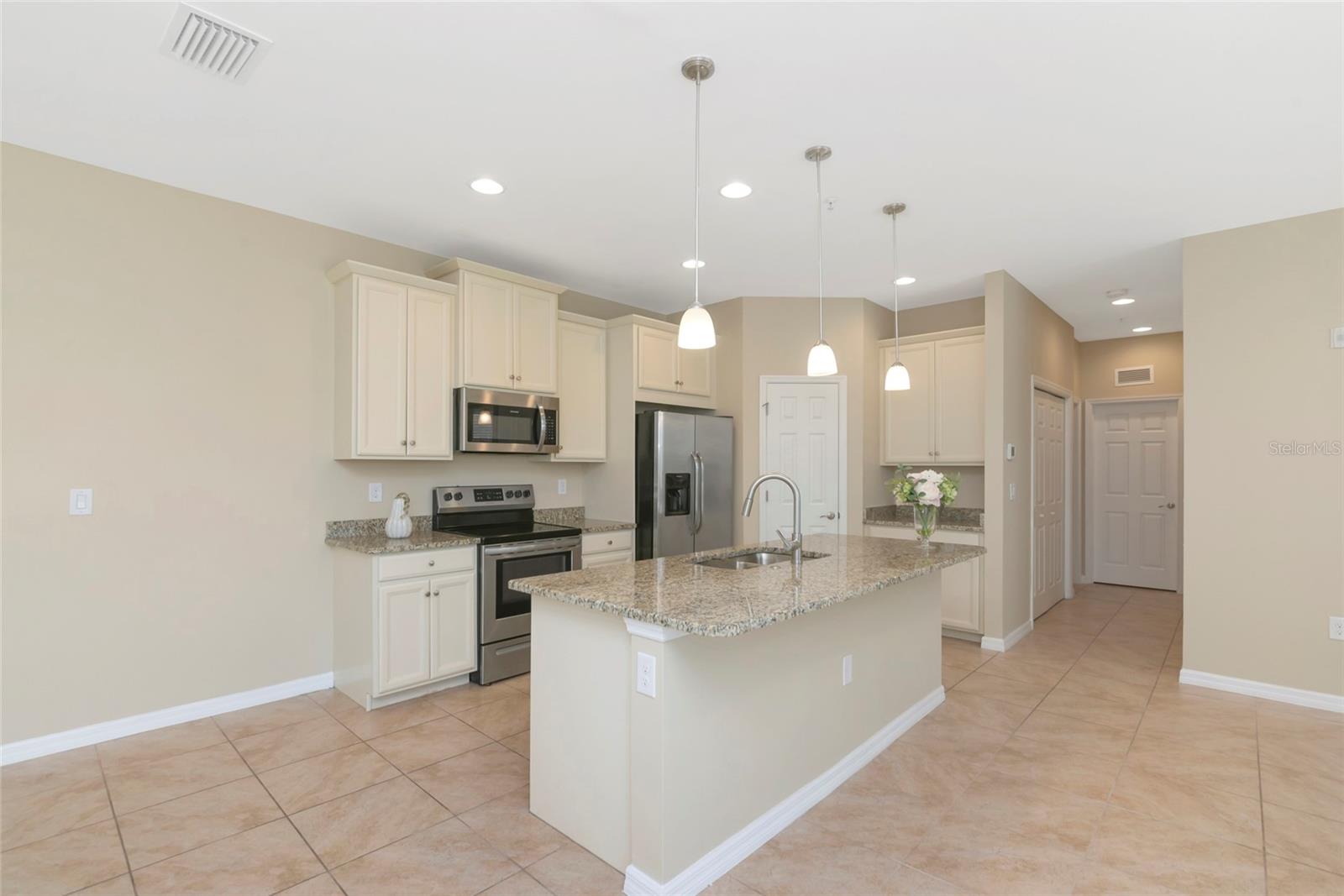 4296 EXPEDITION WAY #104, OSPREY, FL, 34229
