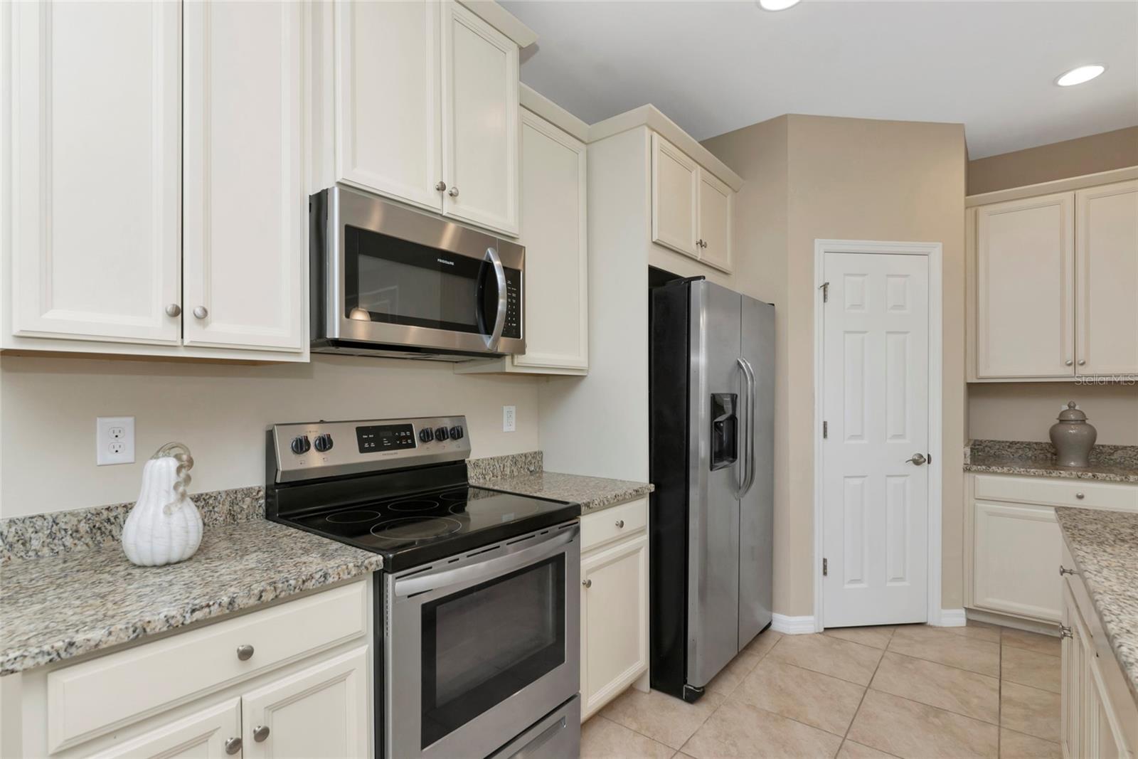 4296 EXPEDITION WAY #104, OSPREY, FL, 34229