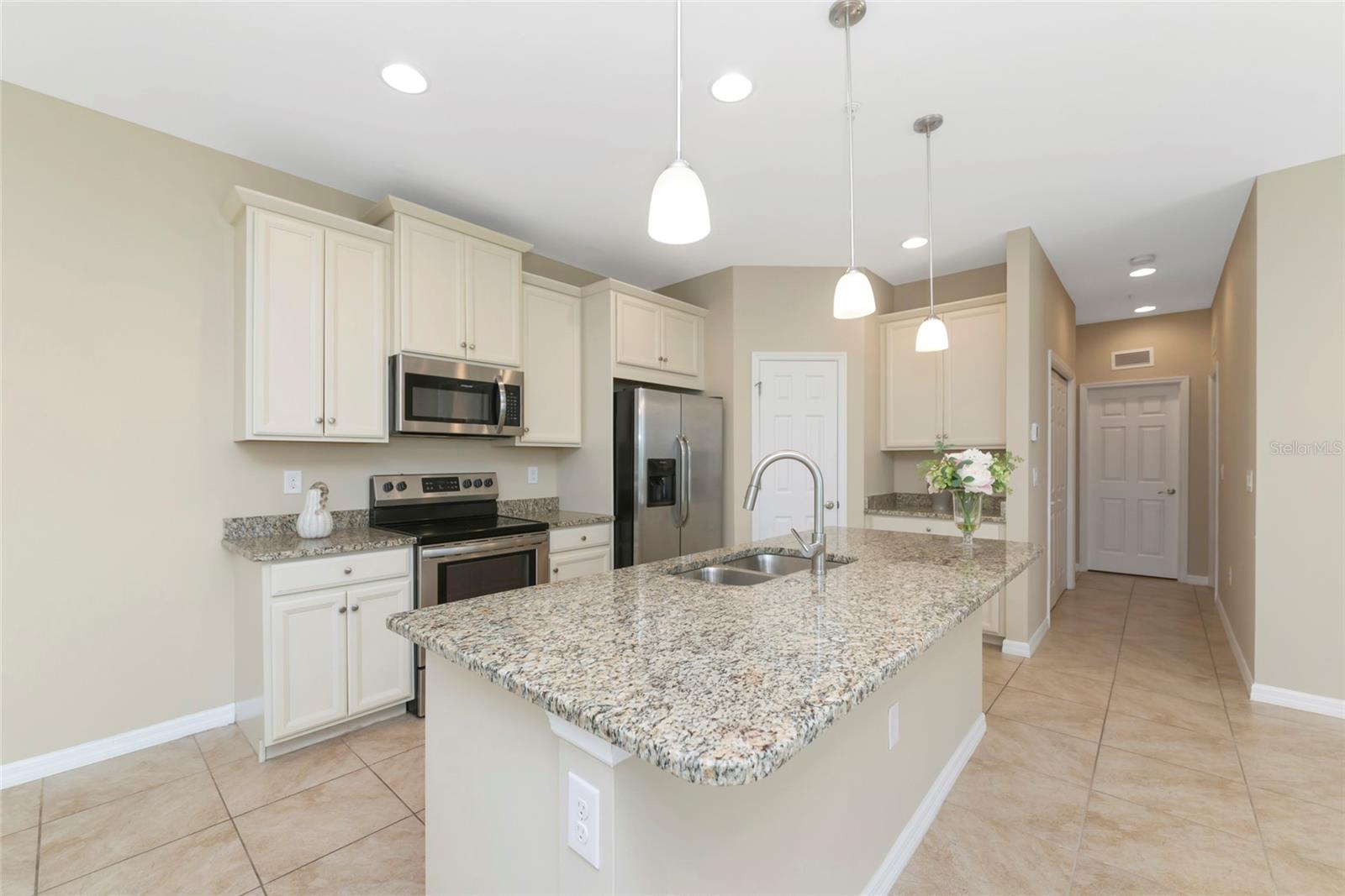 4296 EXPEDITION WAY #104, OSPREY, FL, 34229