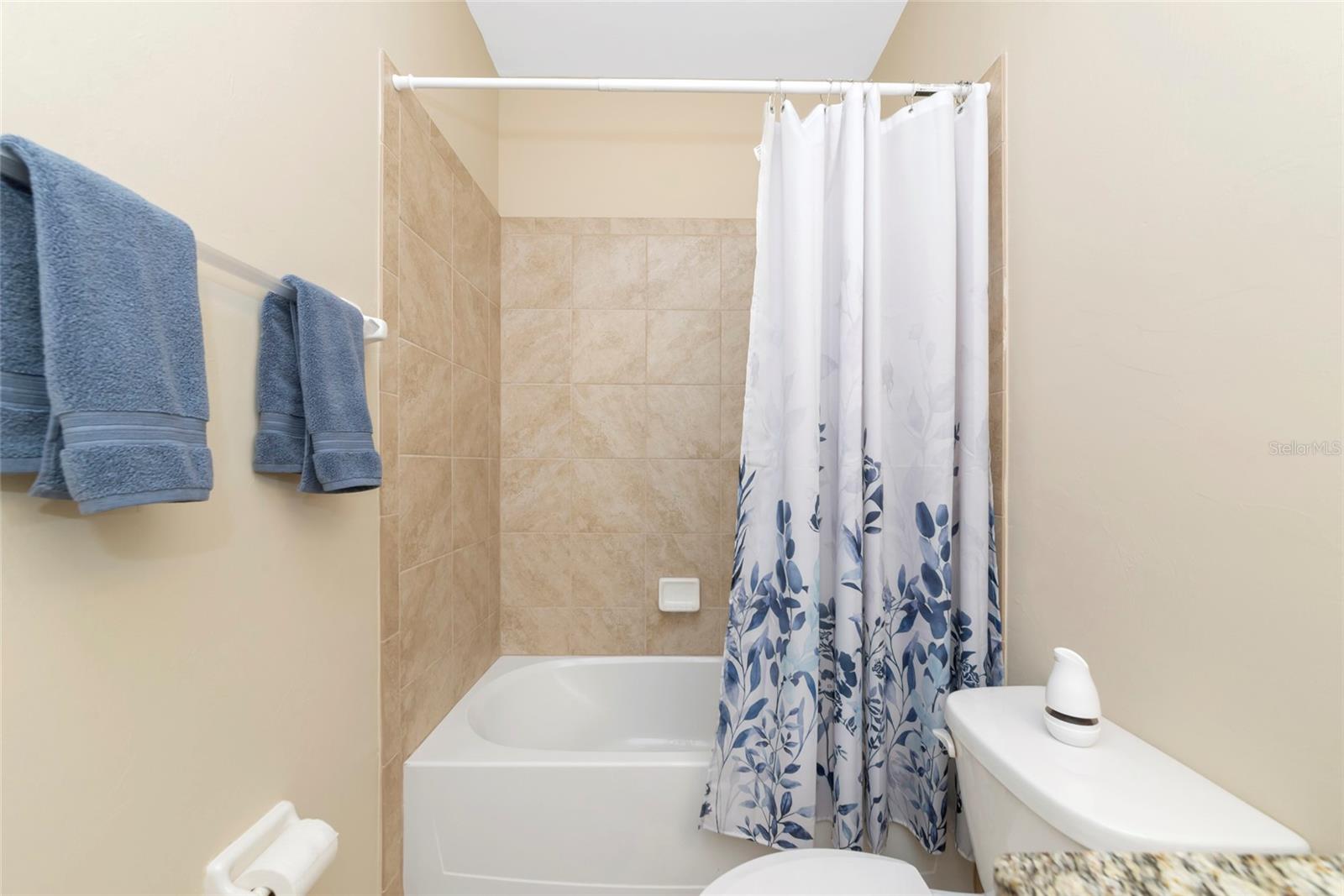 4296 EXPEDITION WAY #104, OSPREY, FL, 34229
