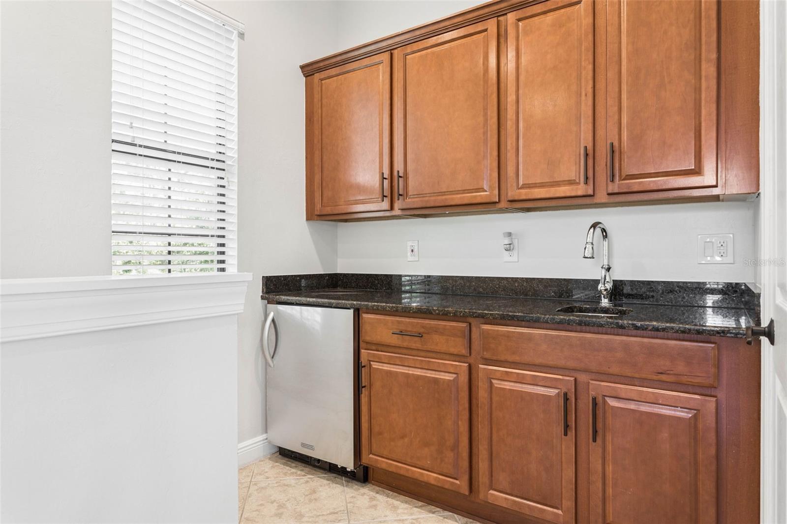 6149 YEATS MANOR DR, TAMPA, FL, 33616