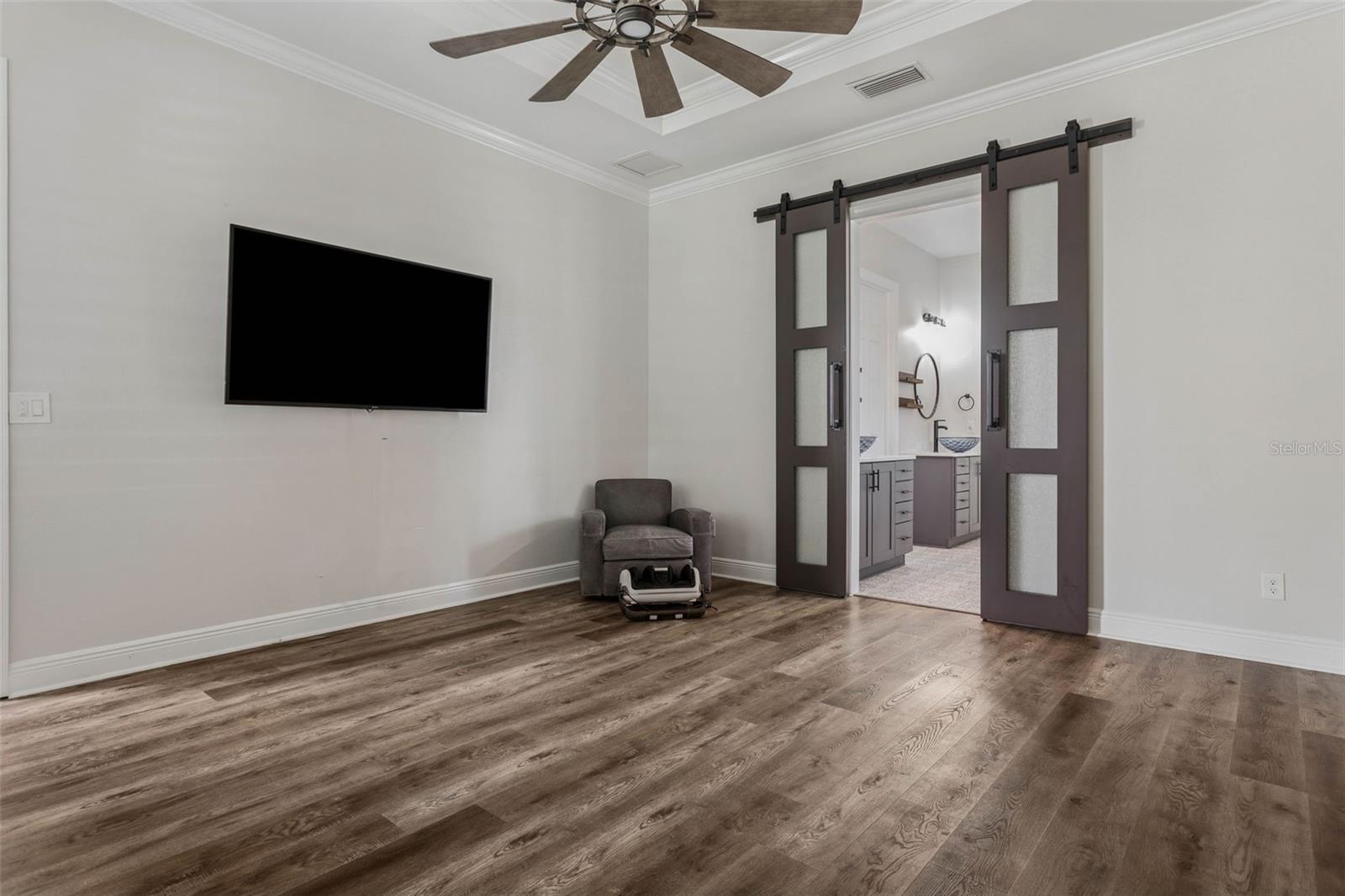 6149 YEATS MANOR DR, TAMPA, FL, 33616