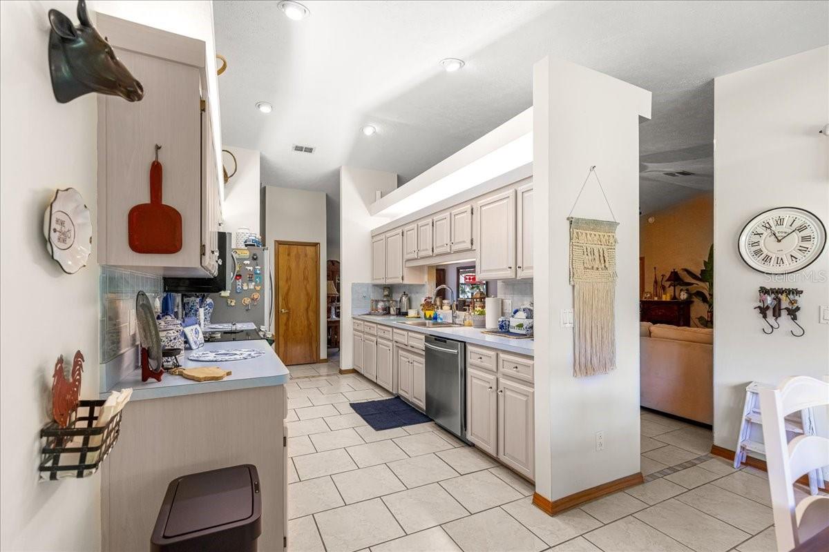 2964 S CYGNET TER, INVERNESS, FL, 34450