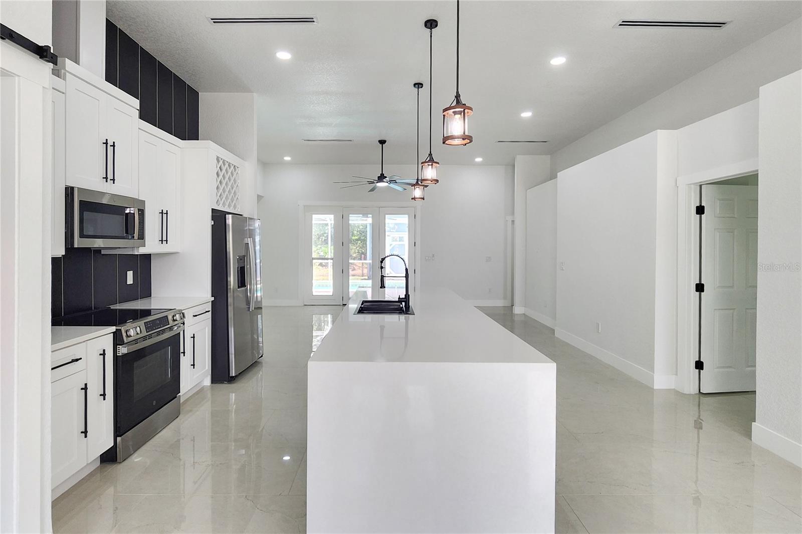 7027 FRASCATI LOOP, WESLEY CHAPEL, FL, 33544