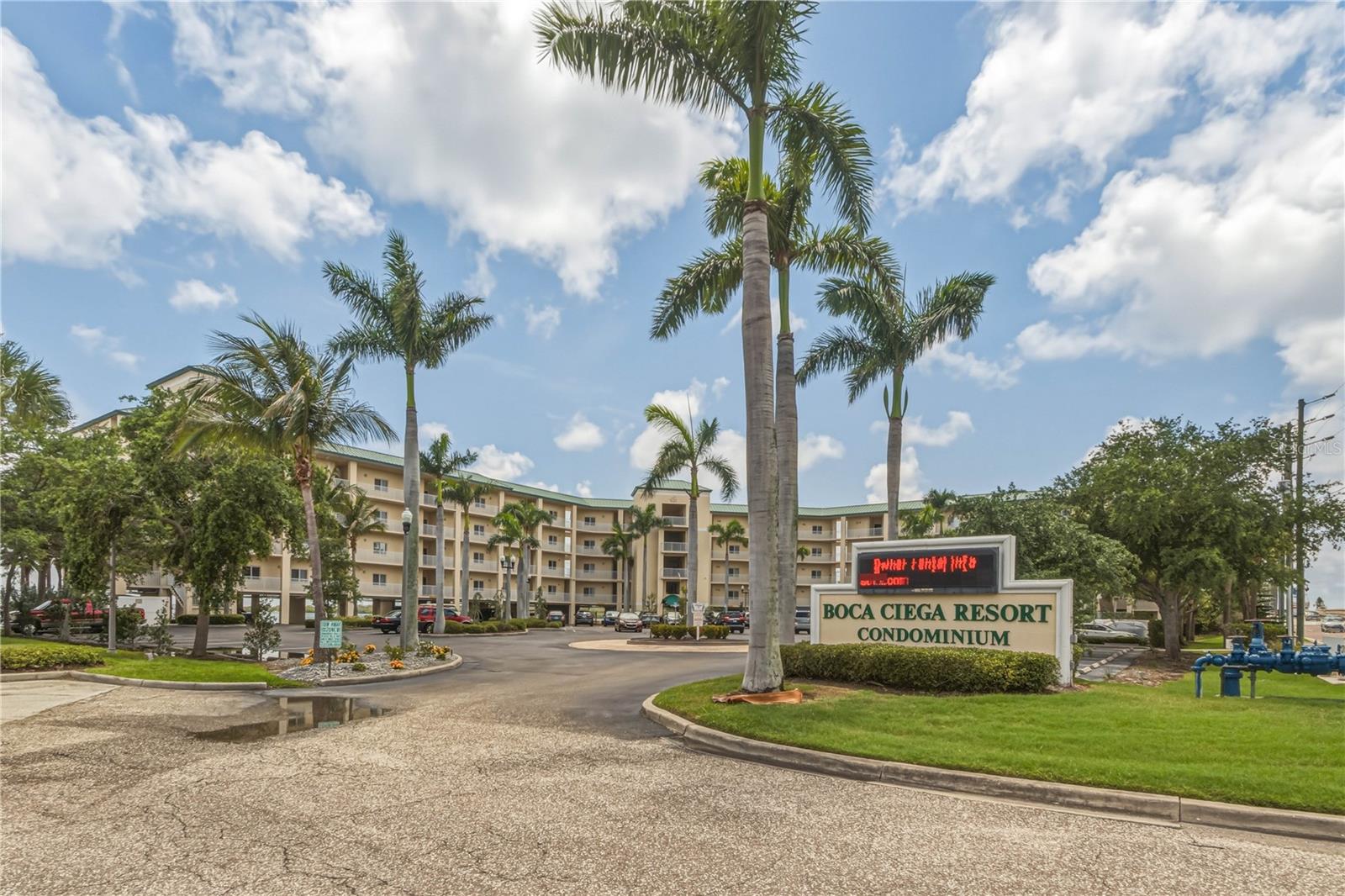 8800 BAY PINES BLVD #212, ST PETERSBURG, FL, 33709