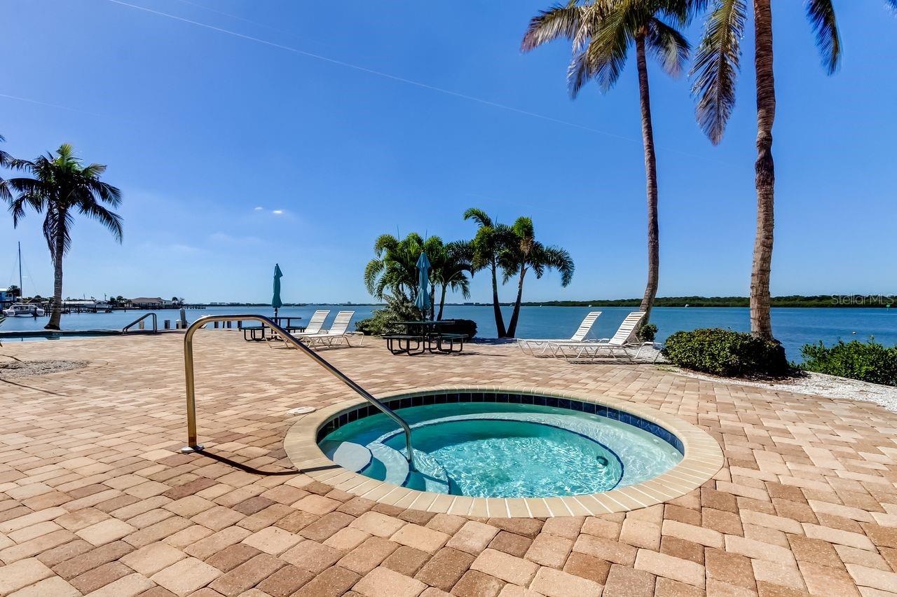 8800 BAY PINES BLVD #212, ST PETERSBURG, FL, 33709