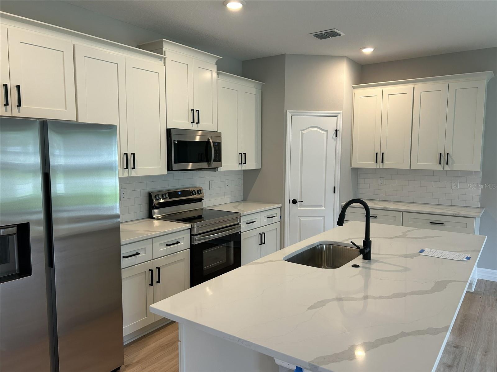 5887 N BEDSTROW BLVD, DUNNELLON, FL, 34434