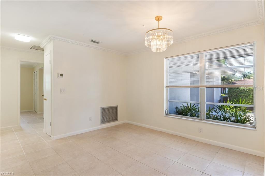 5661 EICHEN CIR E, FORT MYERS, FL, 33919