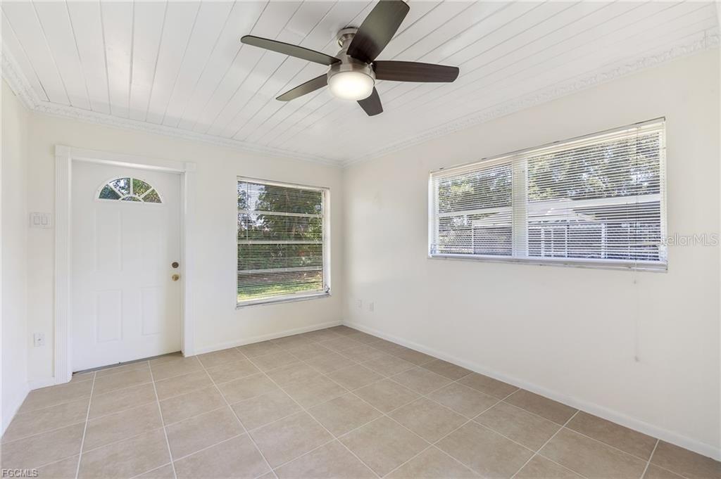 5661 EICHEN CIR E, FORT MYERS, FL, 33919