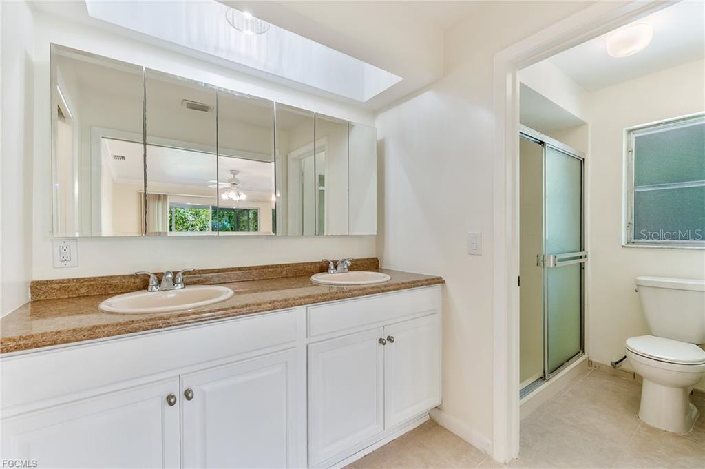 5661 EICHEN CIR E, FORT MYERS, FL, 33919