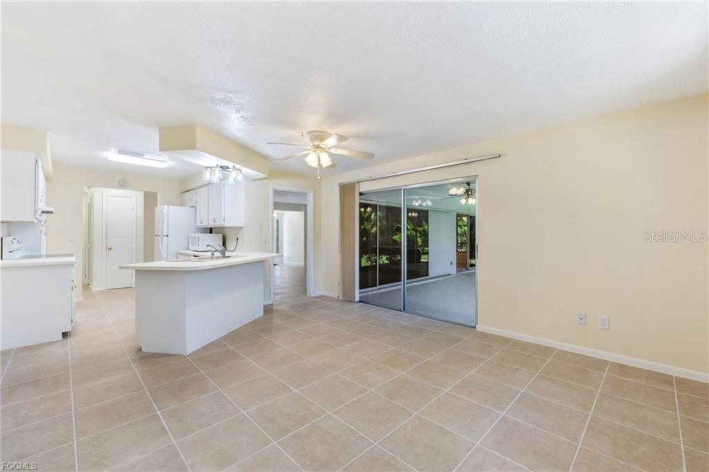5661 EICHEN CIR E, FORT MYERS, FL, 33919