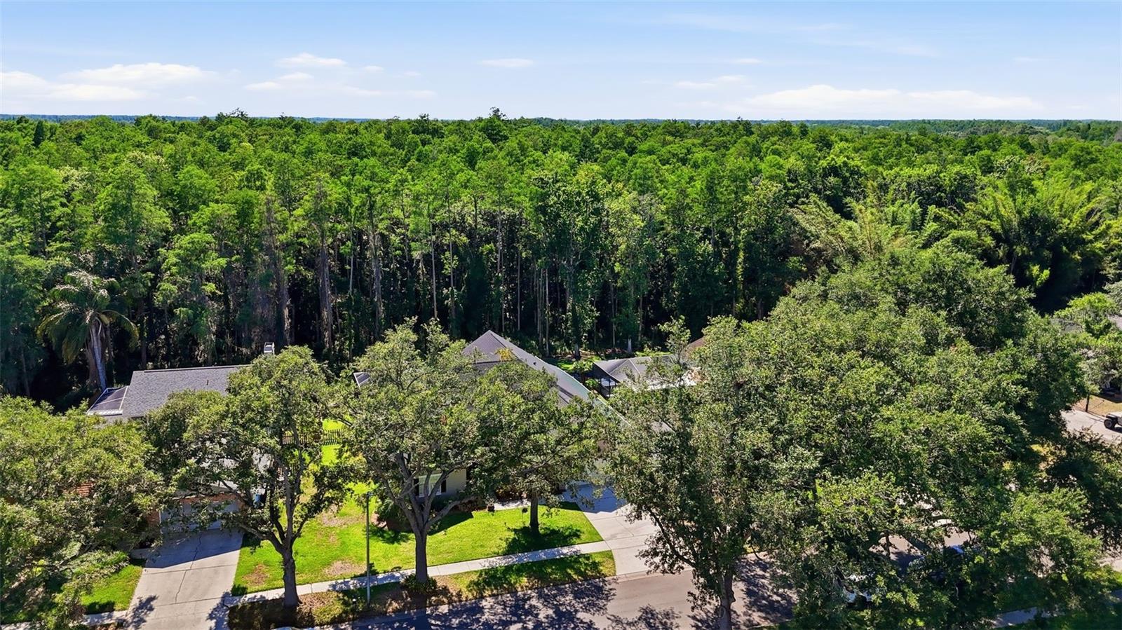 16604 E COURSE DR, TAMPA, FL, 33624