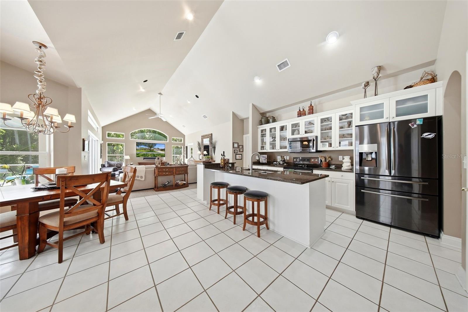 16604 E COURSE DR, TAMPA, FL, 33624