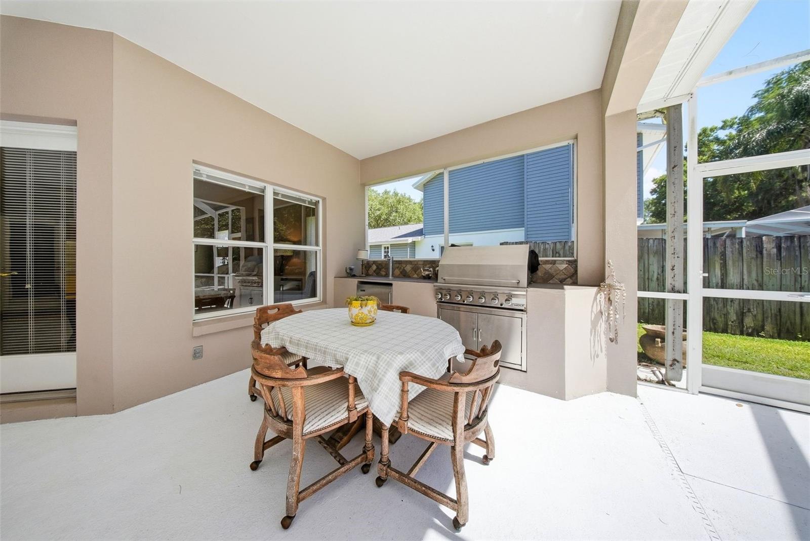 16604 E COURSE DR, TAMPA, FL, 33624