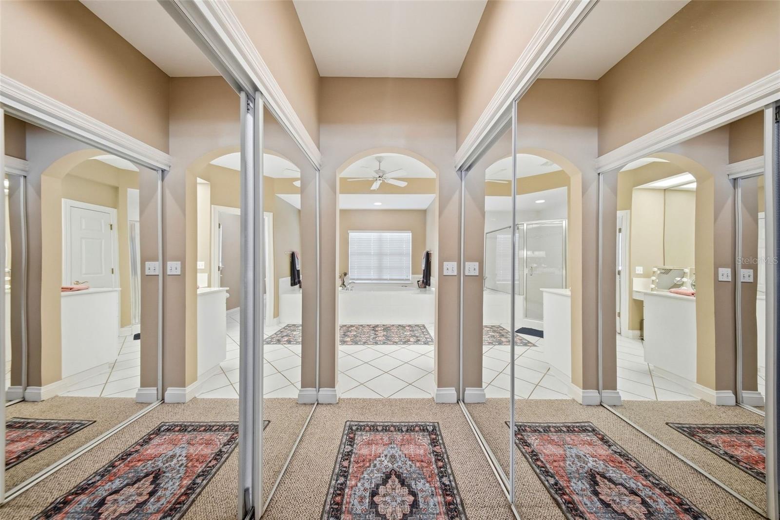 16604 E COURSE DR, TAMPA, FL, 33624