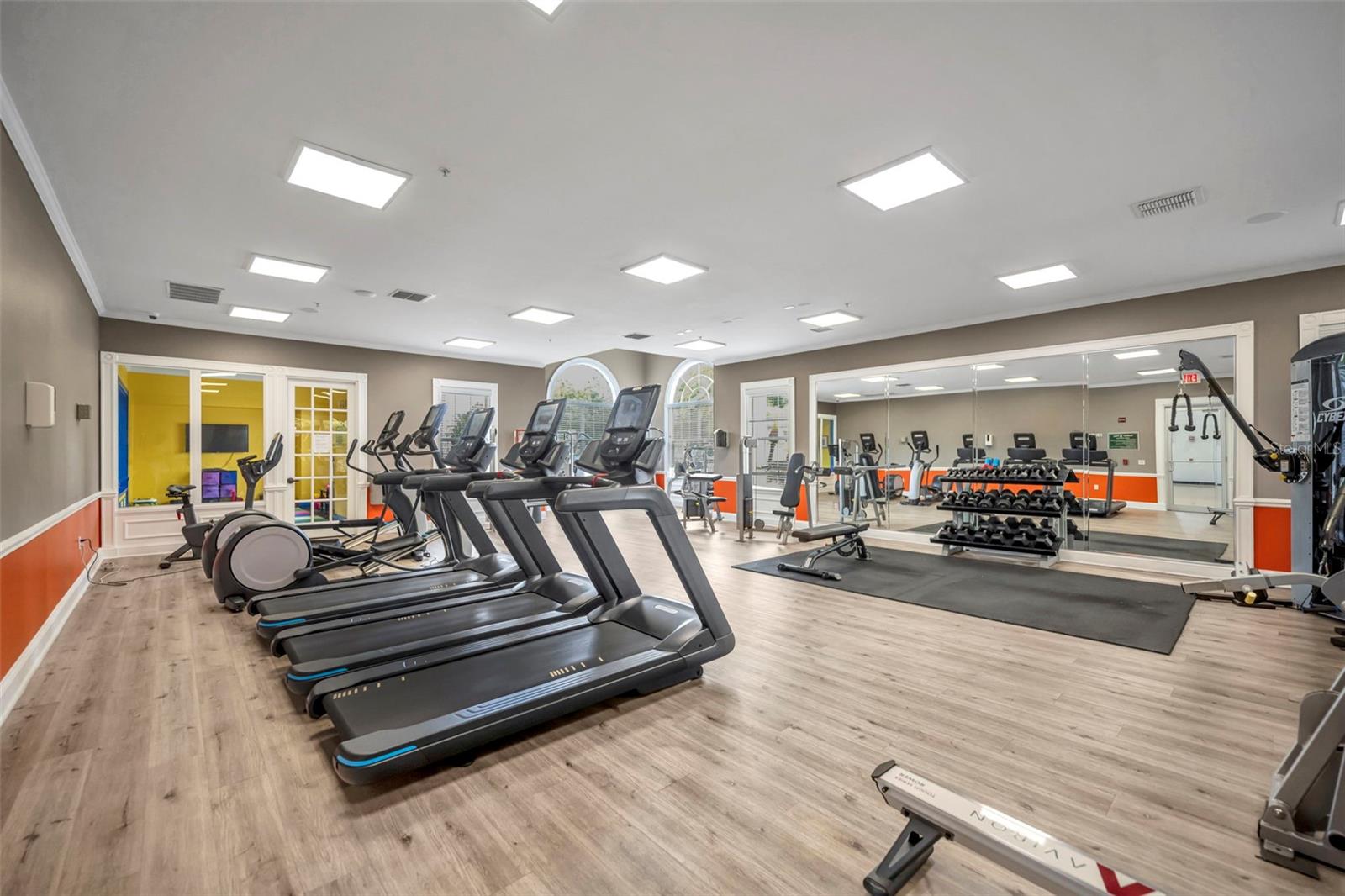 200 SOUTHERN PECAN CIRCLE #206, WINTER GARDEN, FL, 34787