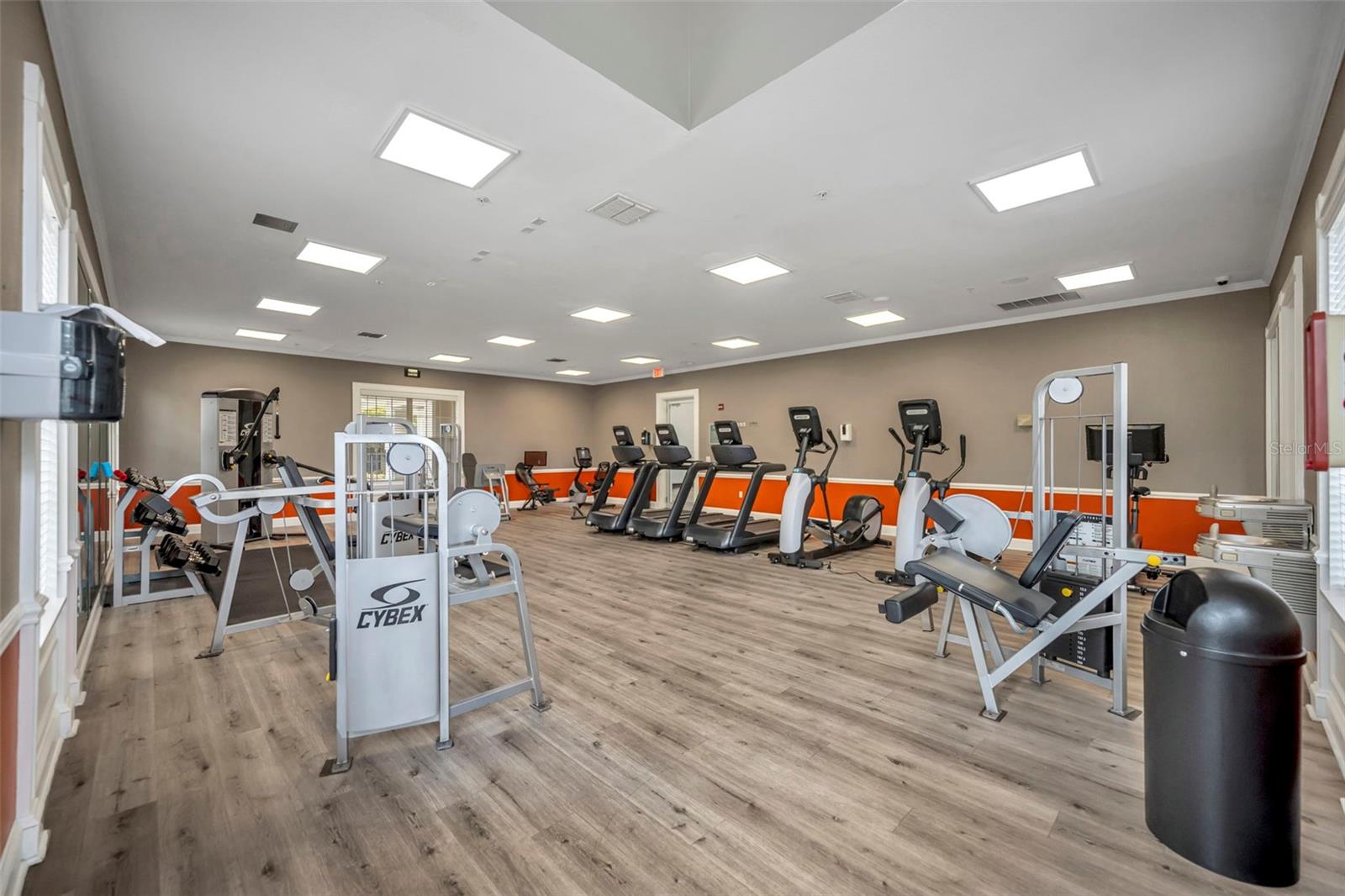 200 SOUTHERN PECAN CIRCLE #206, WINTER GARDEN, FL, 34787
