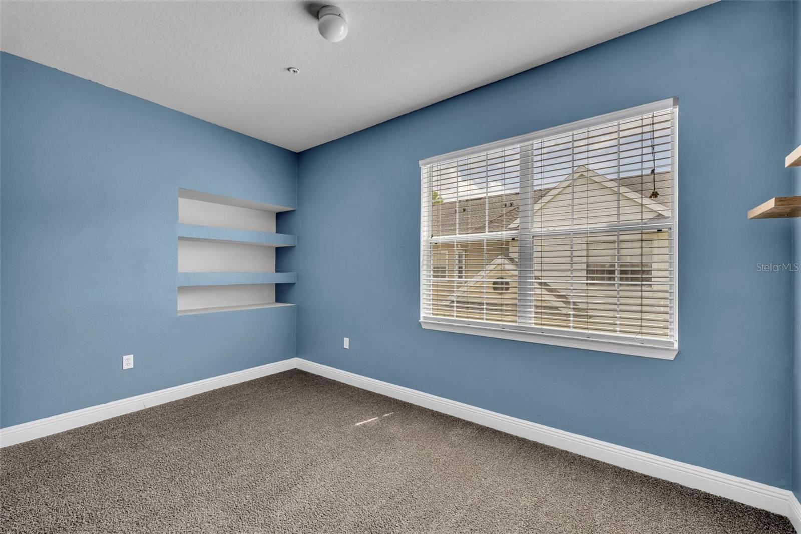 200 SOUTHERN PECAN CIRCLE #206, WINTER GARDEN, FL, 34787