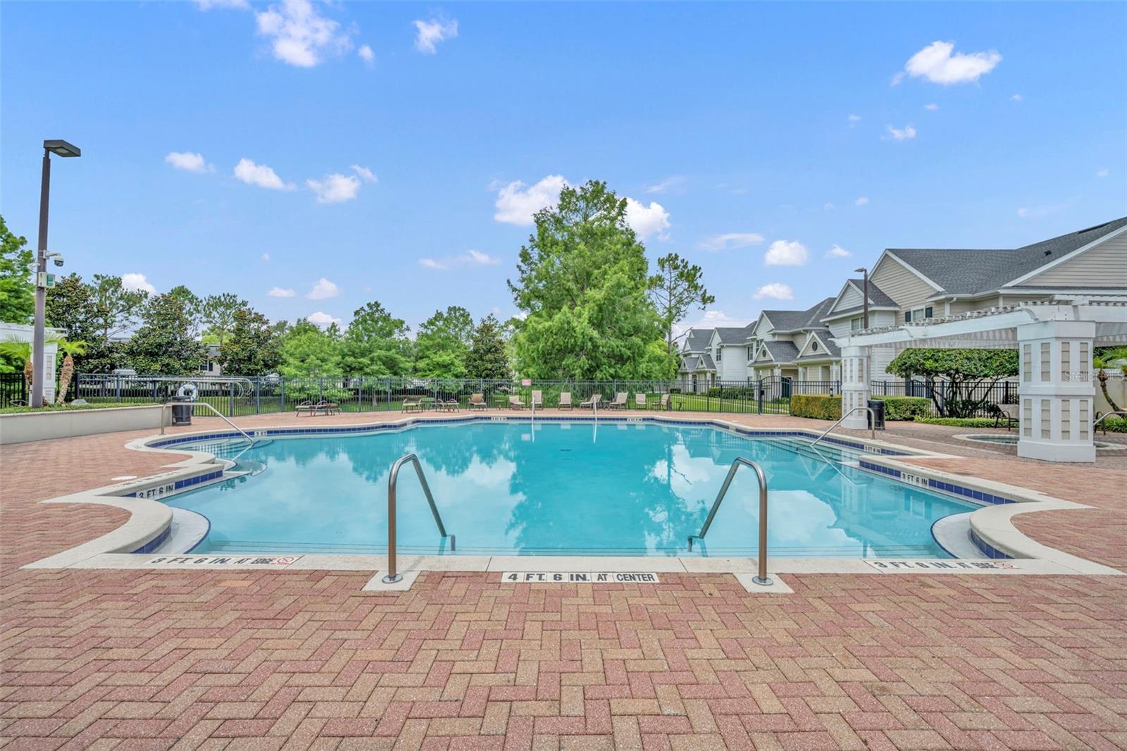 200 SOUTHERN PECAN CIRCLE #206, WINTER GARDEN, FL, 34787