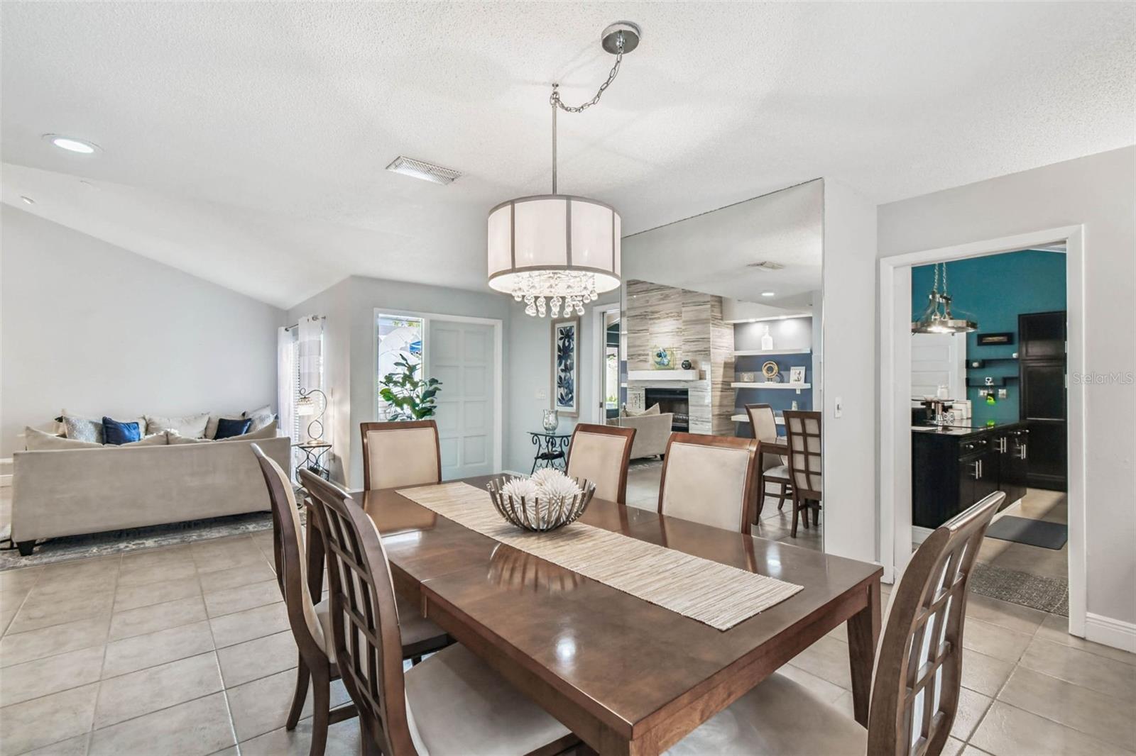 5004 PALOMA DR, TAMPA, FL, 33624