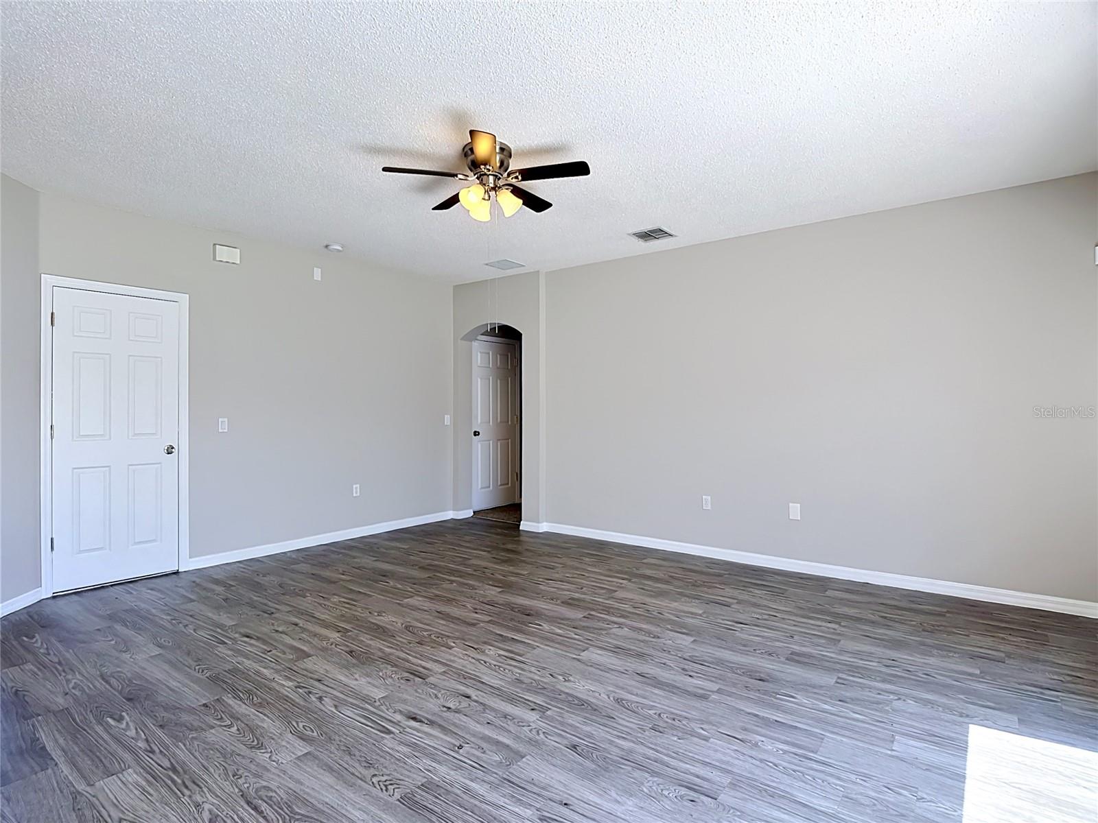 1118 LIBERTY HALL DR, KISSIMMEE, FL, 34746