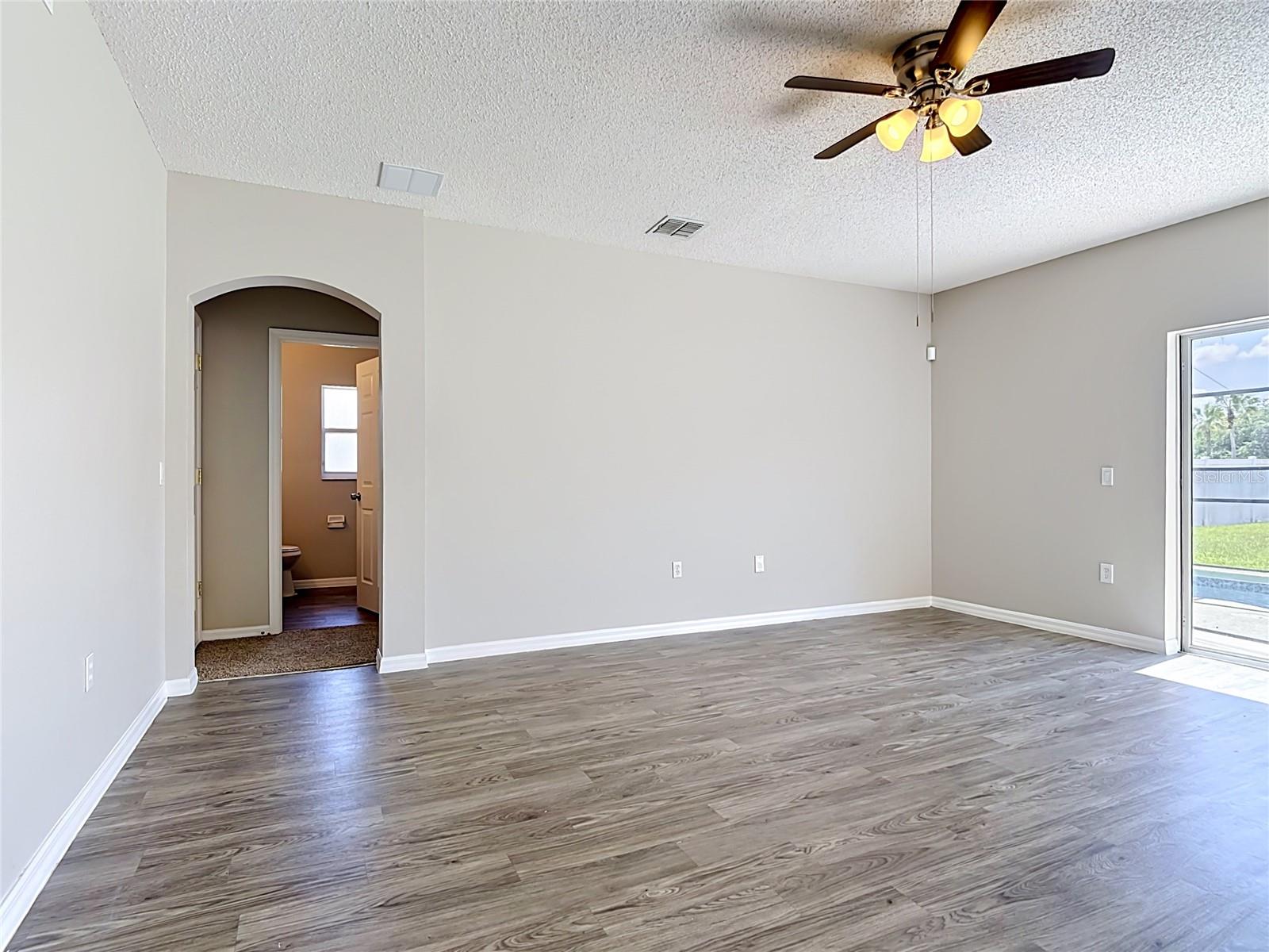 1118 LIBERTY HALL DR, KISSIMMEE, FL, 34746