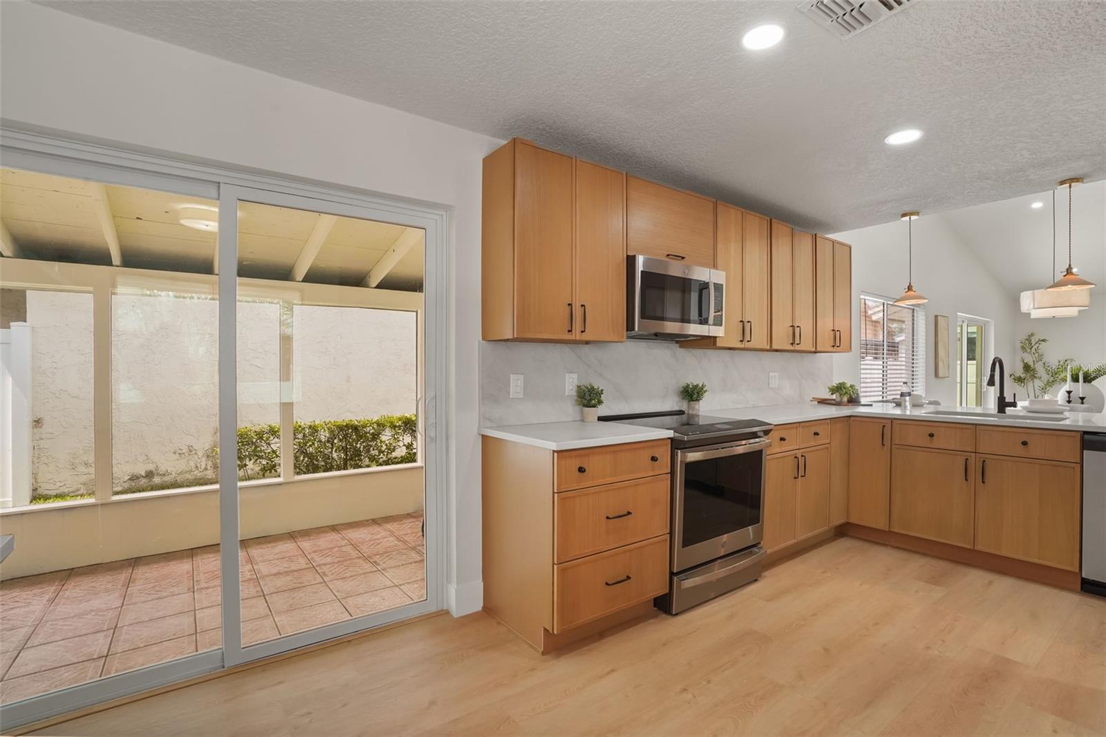 207 DOSTER DR, CASSELBERRY, FL, 32707