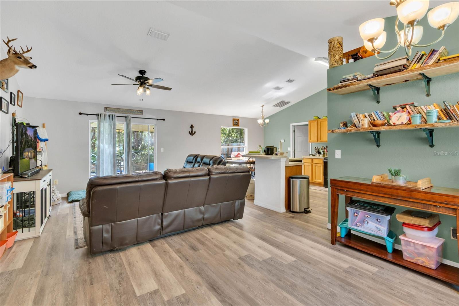 9 SEQUOIA LOOP LN, OCKLAWAHA, FL, 32179