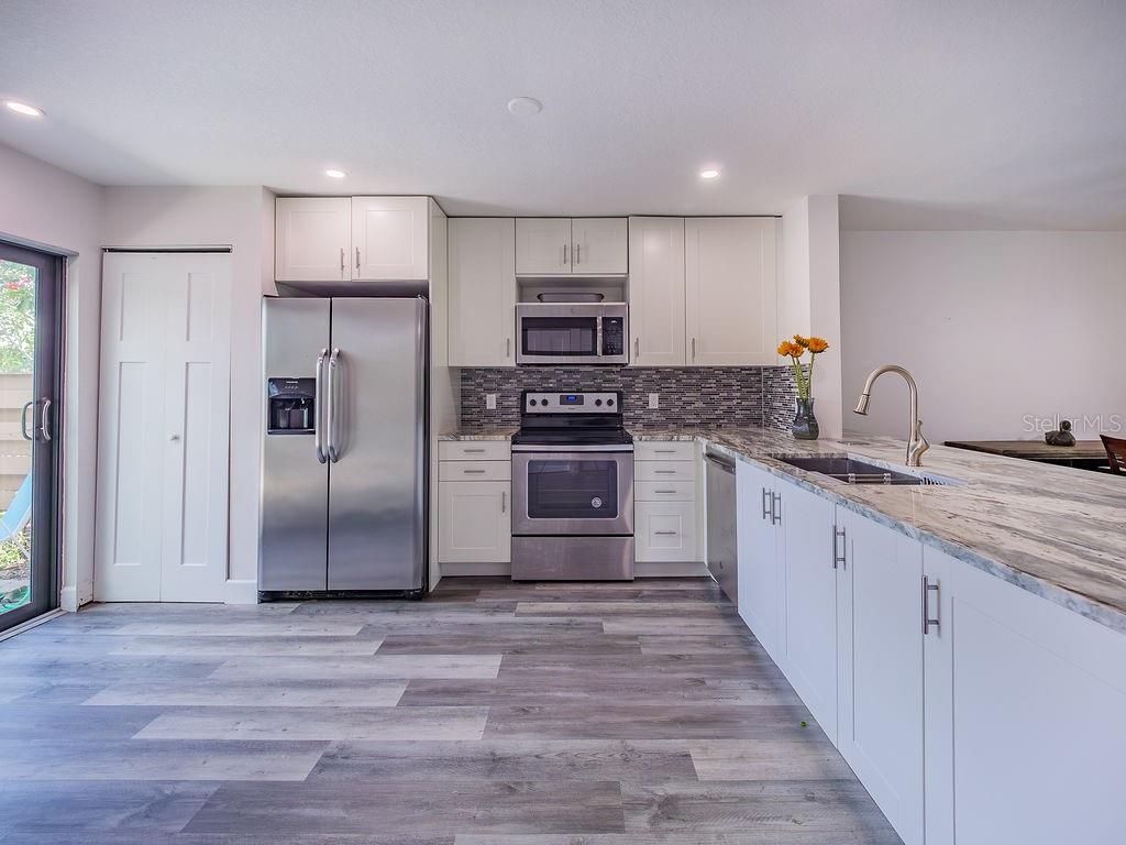 193 PINENEEDLE DR, BRADENTON, FL, 34210
