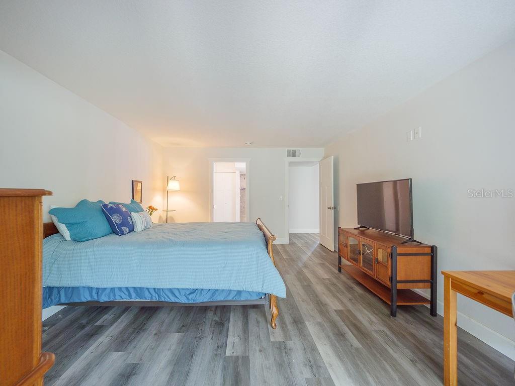 193 PINENEEDLE DR, BRADENTON, FL, 34210