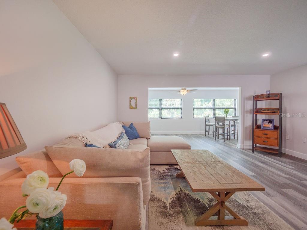 193 PINENEEDLE DR, BRADENTON, FL, 34210