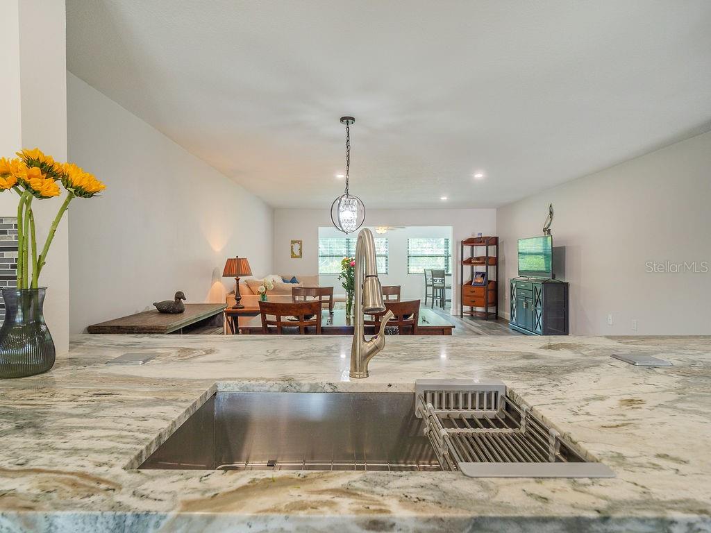 193 PINENEEDLE DR, BRADENTON, FL, 34210