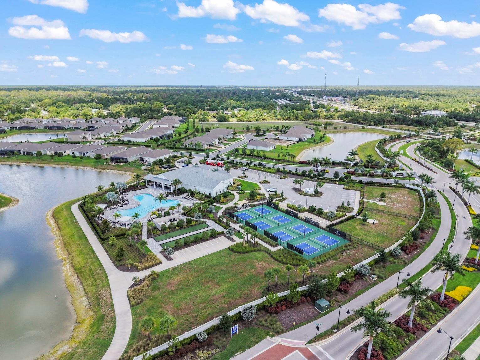 1422 POWELL VALLEY DR, PORT CHARLOTTE, FL, 33953