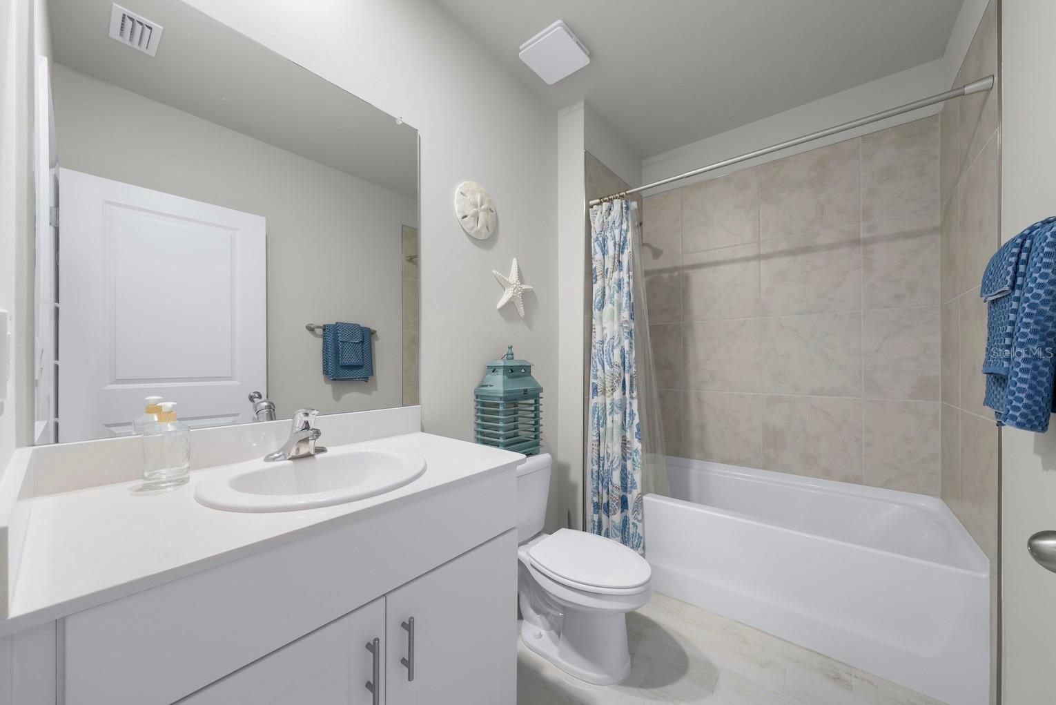 1422 POWELL VALLEY DR, PORT CHARLOTTE, FL, 33953