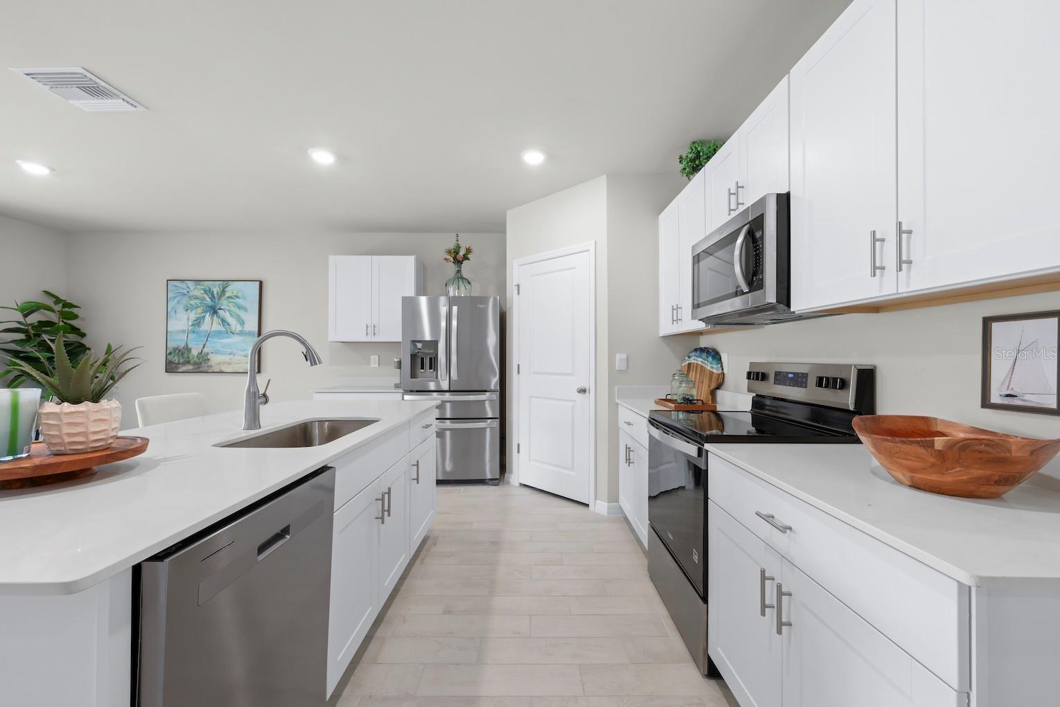 1422 POWELL VALLEY DR, PORT CHARLOTTE, FL, 33953