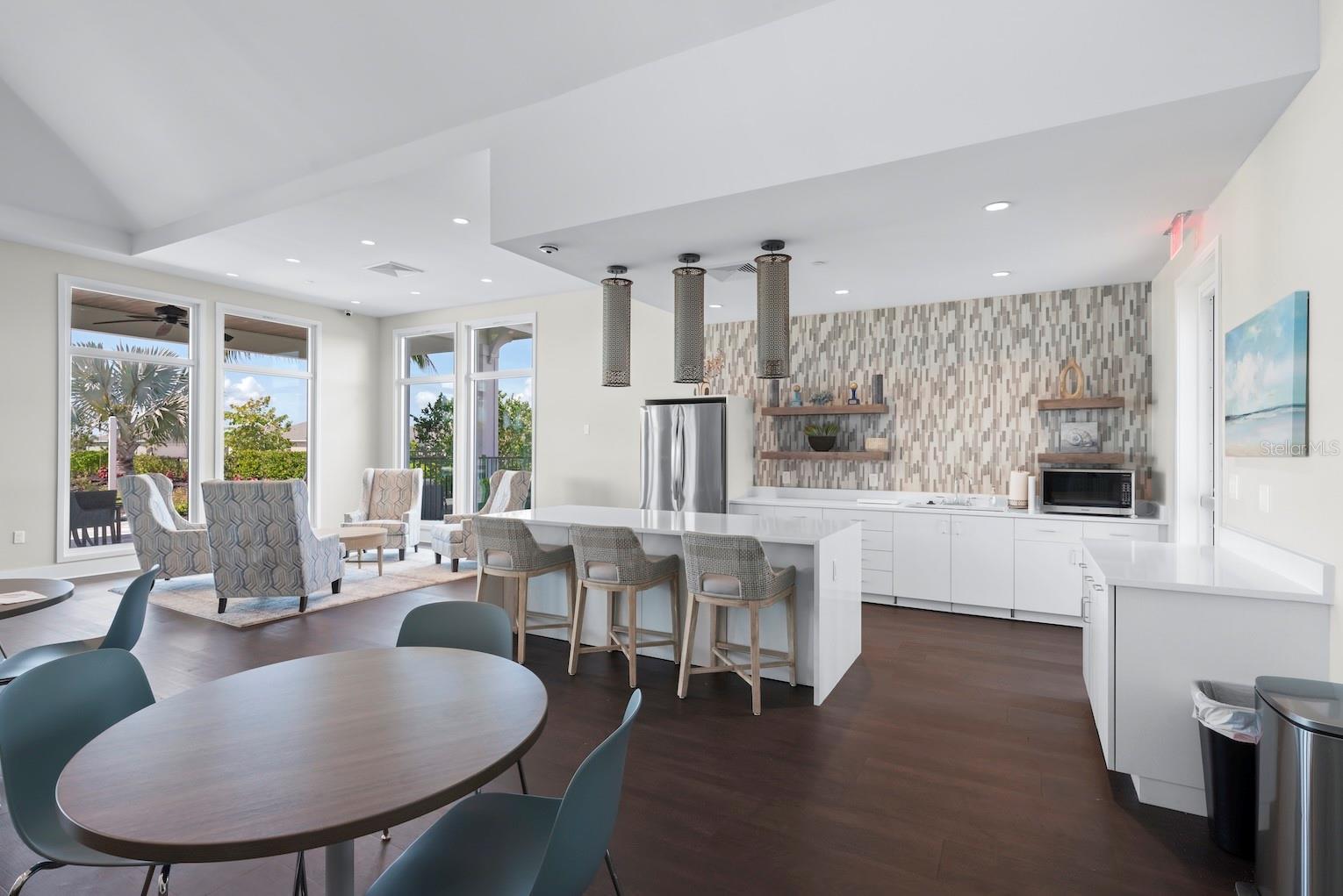 1422 POWELL VALLEY DR, PORT CHARLOTTE, FL, 33953