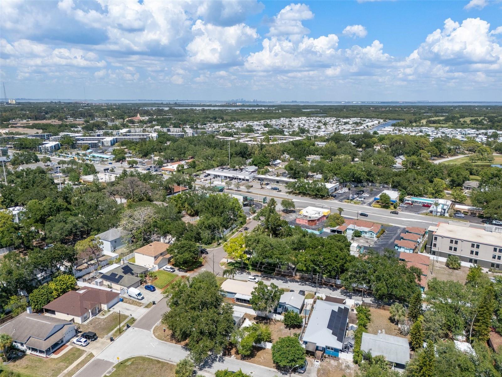 6737 LAUREL ST N, ST PETERSBURG, FL, 33702