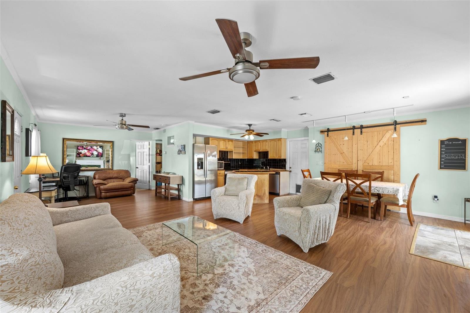 6737 LAUREL ST N, ST PETERSBURG, FL, 33702