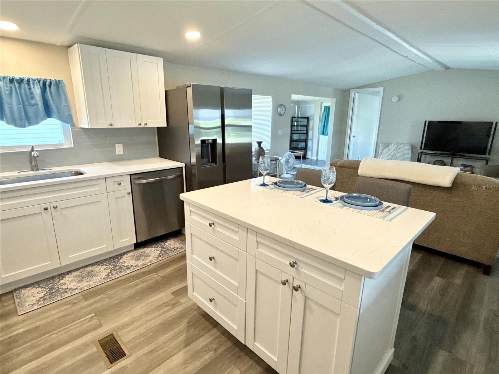 217 MOUNT PINEY AVE NE #286, ST PETERSBURG, FL, 33702