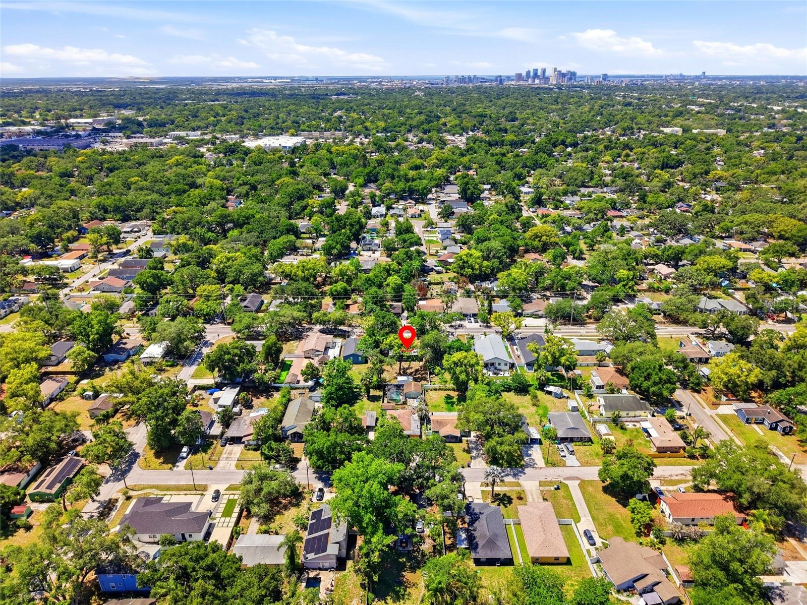 1512 E HANNA AVE, TAMPA, FL, 33610