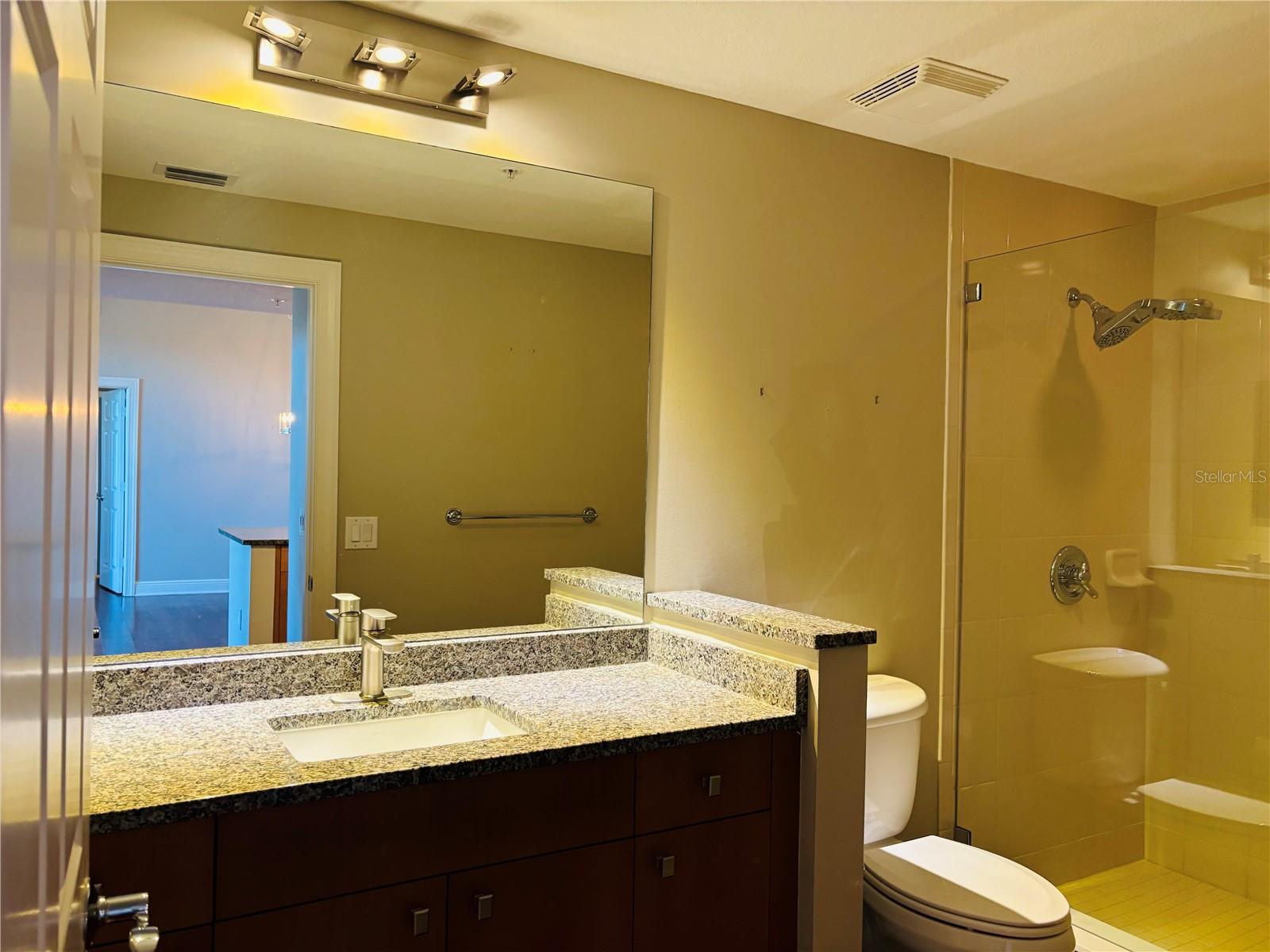 800 N TAMIAMI TRL #211, SARASOTA, FL, 34236