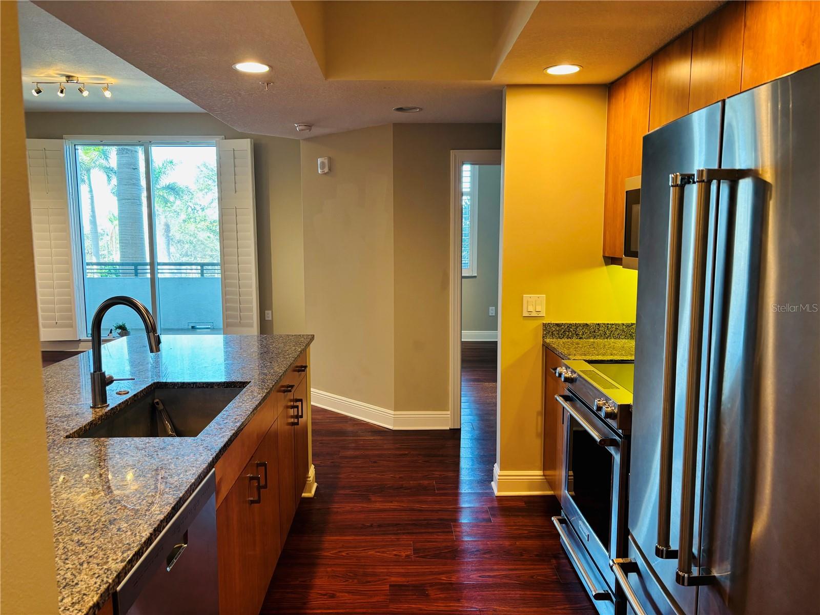 800 N TAMIAMI TRL #211, SARASOTA, FL, 34236