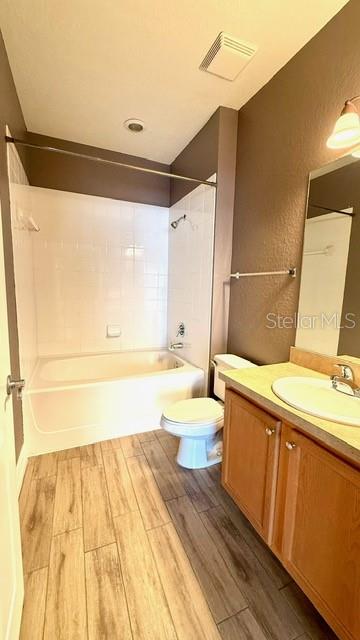 2604 GRAND CENTRAL PKWY #10, ORLANDO, FL, 32839